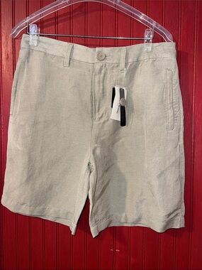 Magaschoni Men's Flat-Front Shorts in Light Beige